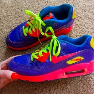 NIKE AIRMAX 6Y